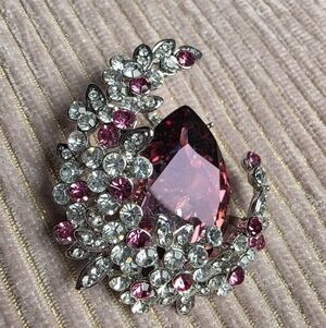 Source Unknown Pink and Clear Crystal Teardrop Brooch